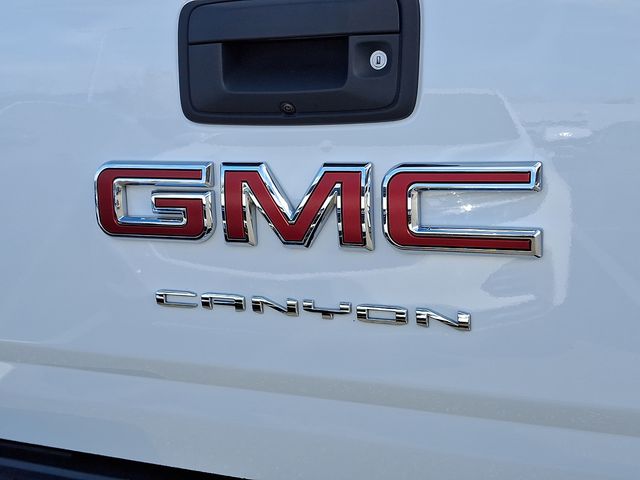 2022 GMC Canyon AT4 w/Leather 27