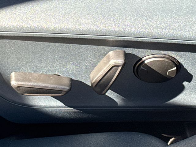 New 2026 White Ford Lobo Standard image 22