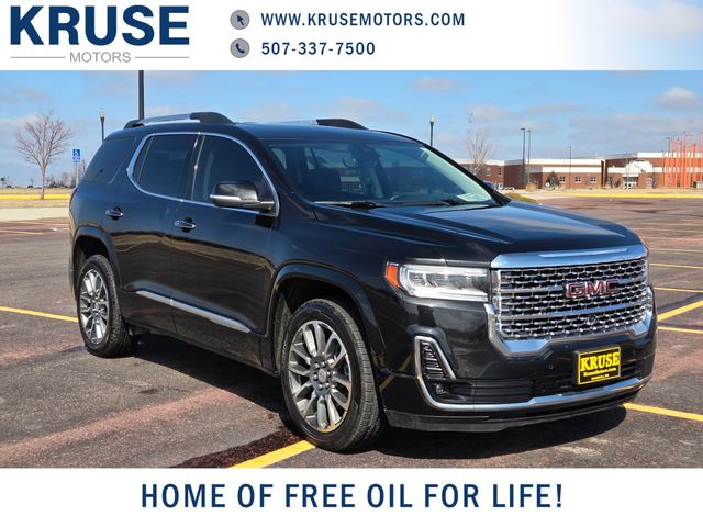 2022 GMC Acadia Denali