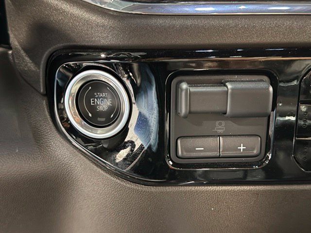Used 2025 Gray Chevrolet LTZ image 13