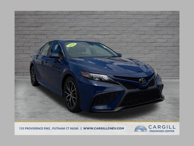 Blue 2024 Toyota Camry Sedan Front-Wheel Drive 8-Speed Automatic