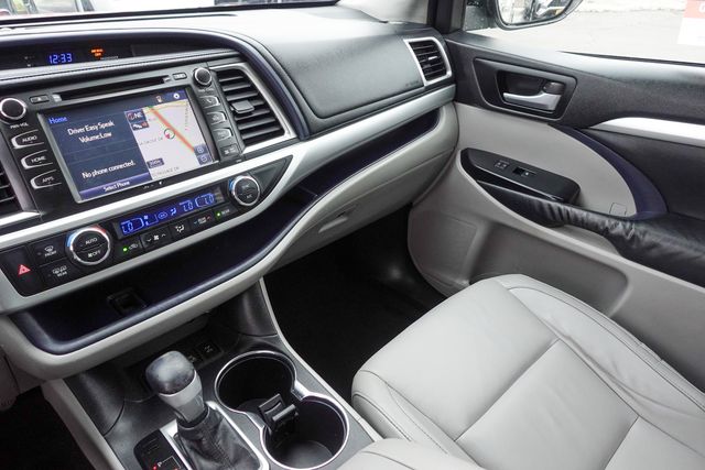 used 2015 Toyota Highlander car, priced at $16,450