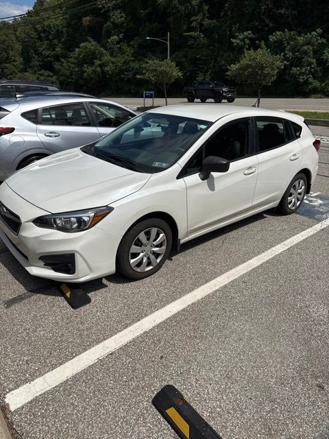 2019 Subaru Impreza 2.0i White at Subaru and VW of Moon Township