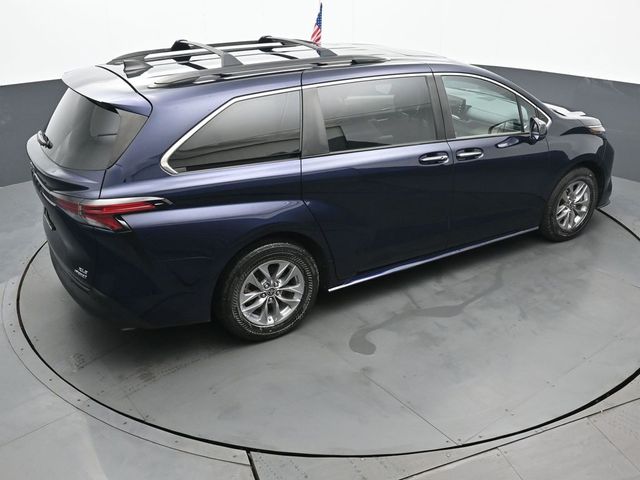 2022 Toyota Sienna XLE 50