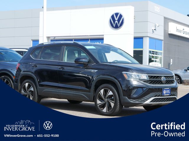Deep Black Pearl 2023 Volkswagen Taos SE 4Motion SUV / Crossover All-Wheel Drive 7-Speed Dual Clutch