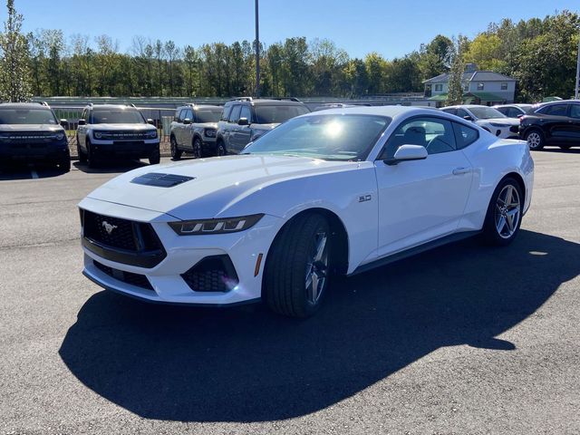 2024 Ford Mustang GT 8