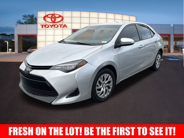 2018 Toyota Corolla LE 3