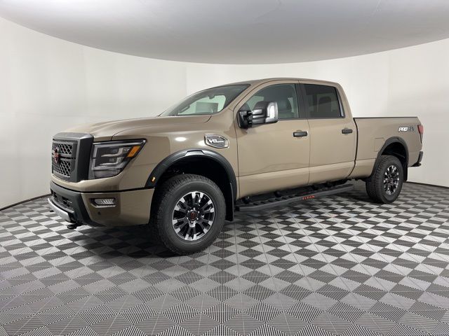 2024 Nissan Titan XD PRO-4X 5