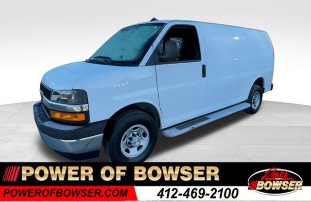 Summit White 2024 Chevrolet Express Cargo 2500 RWD Van Rear-Wheel Drive 8-Speed Automatic Overdrive
