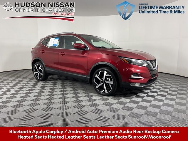 2022 Nissan Rogue Sport SL 1