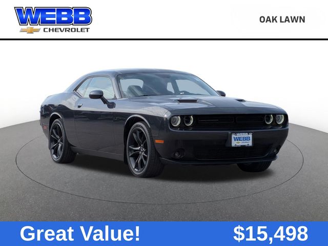 Gray (Maximum Steel Metallic Clearcoat) 2017 Dodge Challenger SXT RWD Coupe Rear-Wheel Drive 8-Speed Automatic