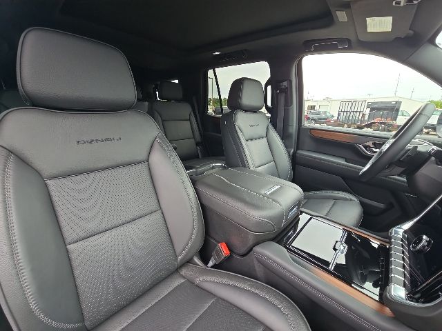 2025 GMC Yukon Denali:46255A