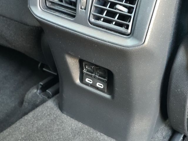 2023 Toyota RAV4 XLE:B02179