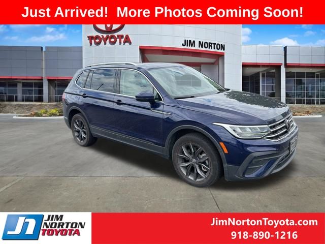 2023 Volkswagen Tiguan 2.0T SE's photo