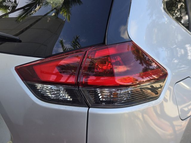 2019 Nissan Rogue - $13,498