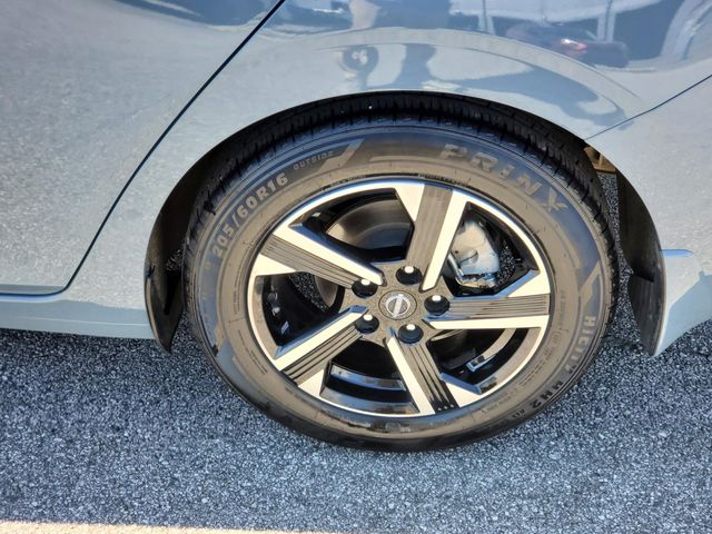Used 2025 Nissan Sentra Sedan