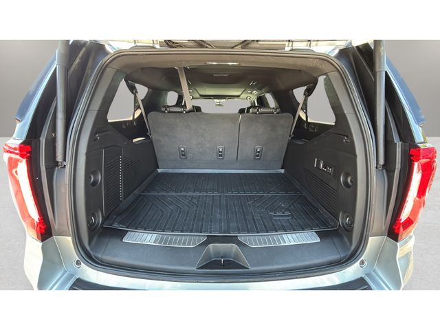 Used 2023 Silver GMC Denali image 32
