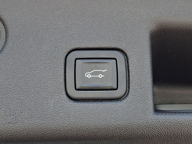 used 2024 Chevrolet Equinox car, priced at $24,292