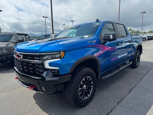 Used 2022 Blue Chevrolet ZR2 image 3