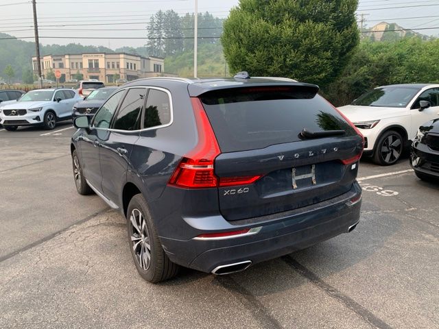 Used 2021 Blue Volvo T8 Inscription Expression image 7
