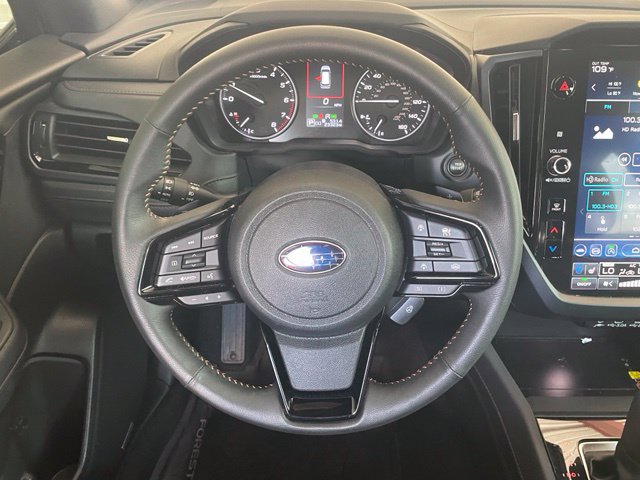 Used 2025 Ice Silver Metallic Subaru Touring image 14