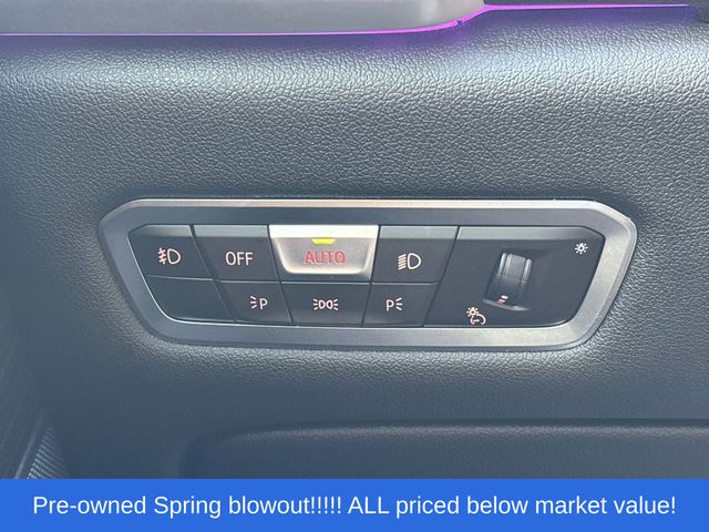 Used 2020 Black BMW xDrive40i image 33