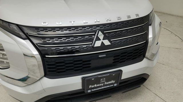 2023 Mitsubishi Outlander ES  at DeMontrond Automotive Group