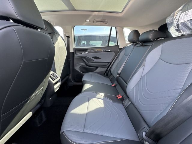 New 2026  Volkswagen 2.0T SE image 9