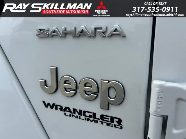 Used 2019 White Jeep Unlimited Sahara image 23