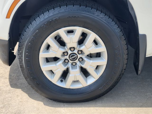 2022 Nissan Frontier SV White at Central Houston Nissan