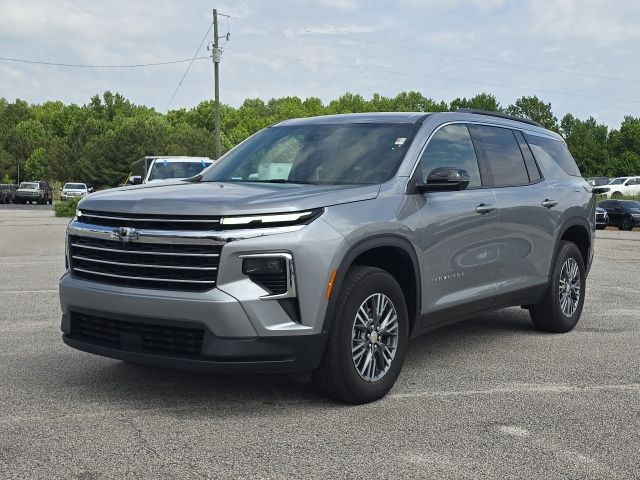 2024 Chevrolet Traverse FWD LT's photo