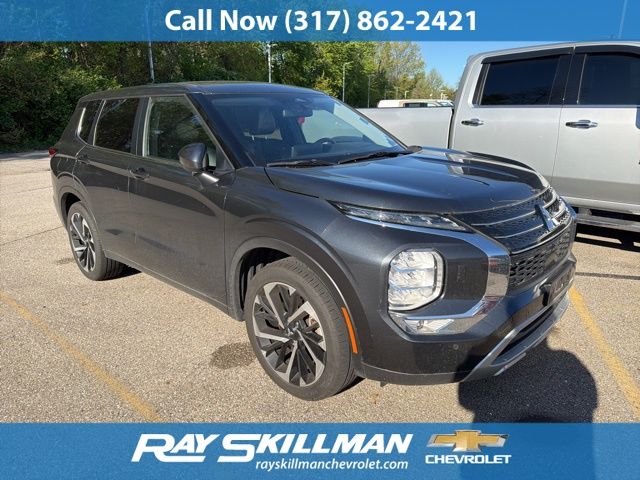 Black 2024 Mitsubishi Outlander SUV / Crossover Continuously Variable Transmission