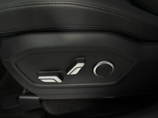 New 2025 Hyundai Santa Fe Hybrid For Sale in Indianapolis, IN
