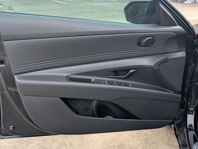 2026 Hyundai Elantra SEL Sport - 9
