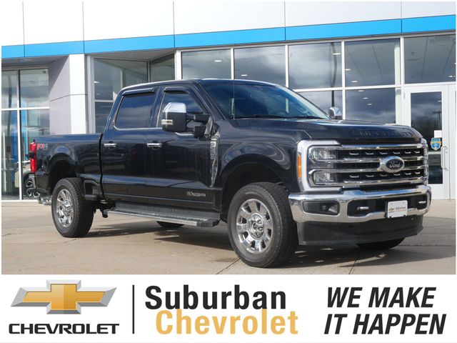 2023 Ford F-250 Super Duty Lariat Crew Cab 4WD