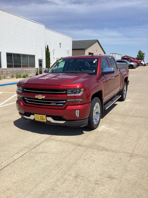 2018 Chevrolet Silverado 1500 LTZ Crew Cab 4WD