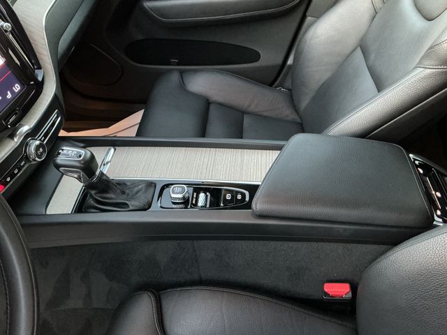 Used 2020 Volvo XC60 SUV