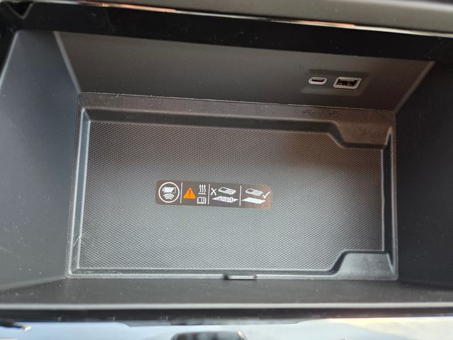 2026 GMC Yukon XL 4WD AT4