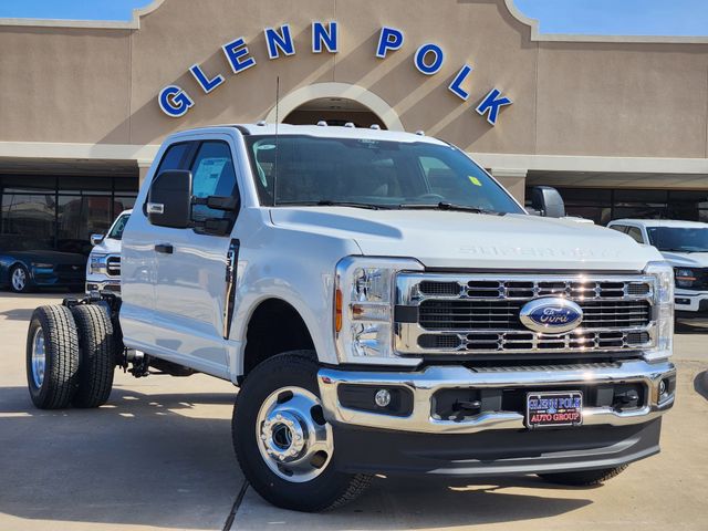 2026 Ford F-350SD