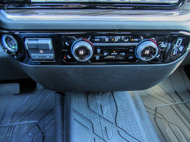 Photo of 2025 Chevrolet Silverado 1500 LT in Dallas, GA - 21,  2025 Chevrolet Silverado 1500 LT:42333