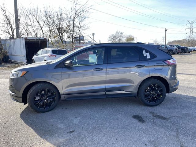 2024 Ford Edge SE 25