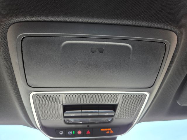 2025 GMC Acadia AWD Denali