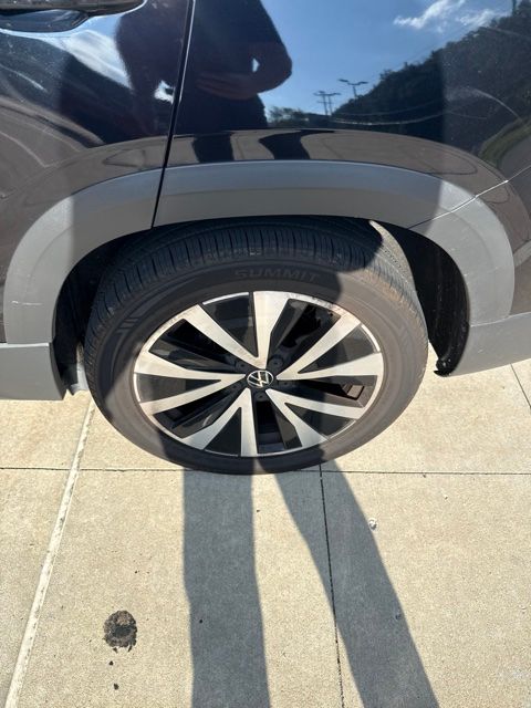2023 Volkswagen Taos 1.5T SE Black at Carlisle Cadillac Buick GMC
