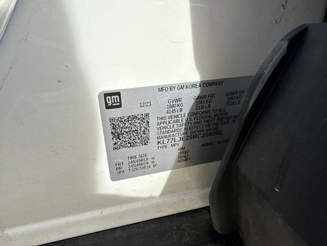 2024 Summit White Chevrolet Trax 2RS FWD SUV