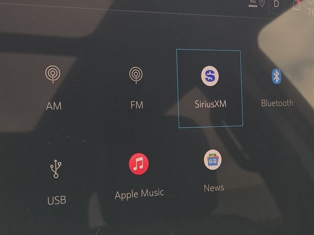 View vehicle photo 6