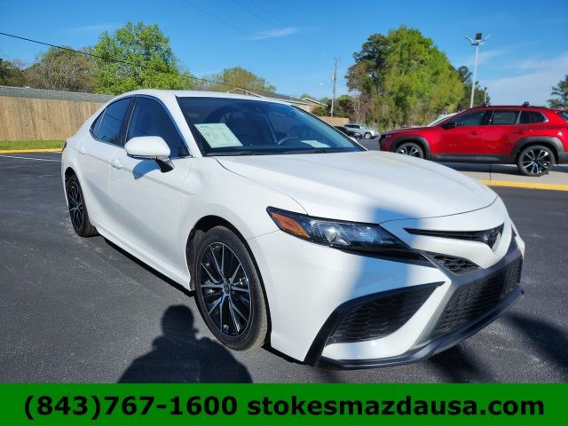 2024 Toyota Camry SE - 0