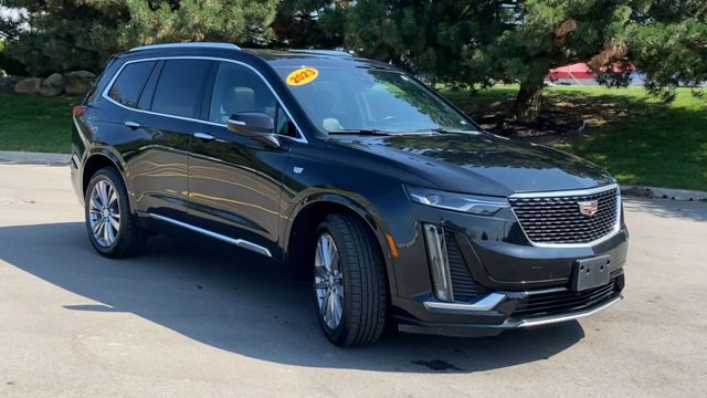 2023 Cadillac XT6 Premium Luxury 2