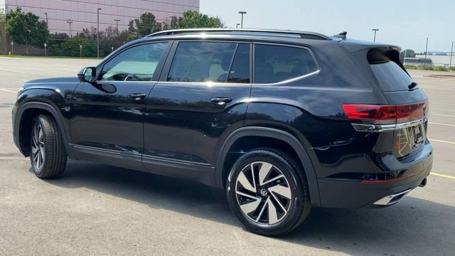 2024 Volkswagen Atlas 2.0T SE w/Technology 6