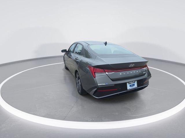 Used 2024 Amazon Gray Hyundai Limited image 6