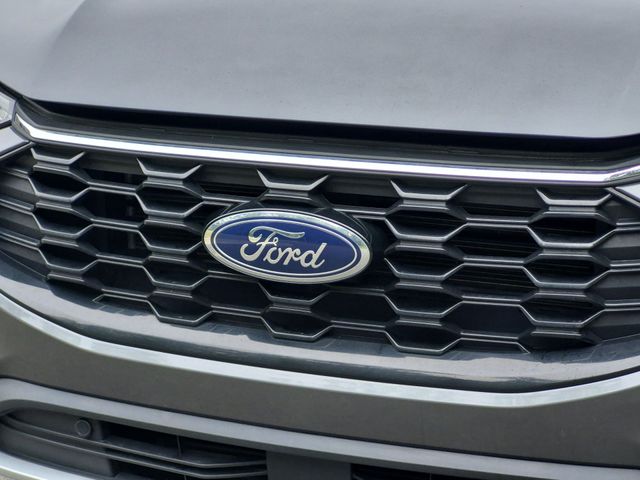 Used 2025 Gray Ford ST-Line image 24